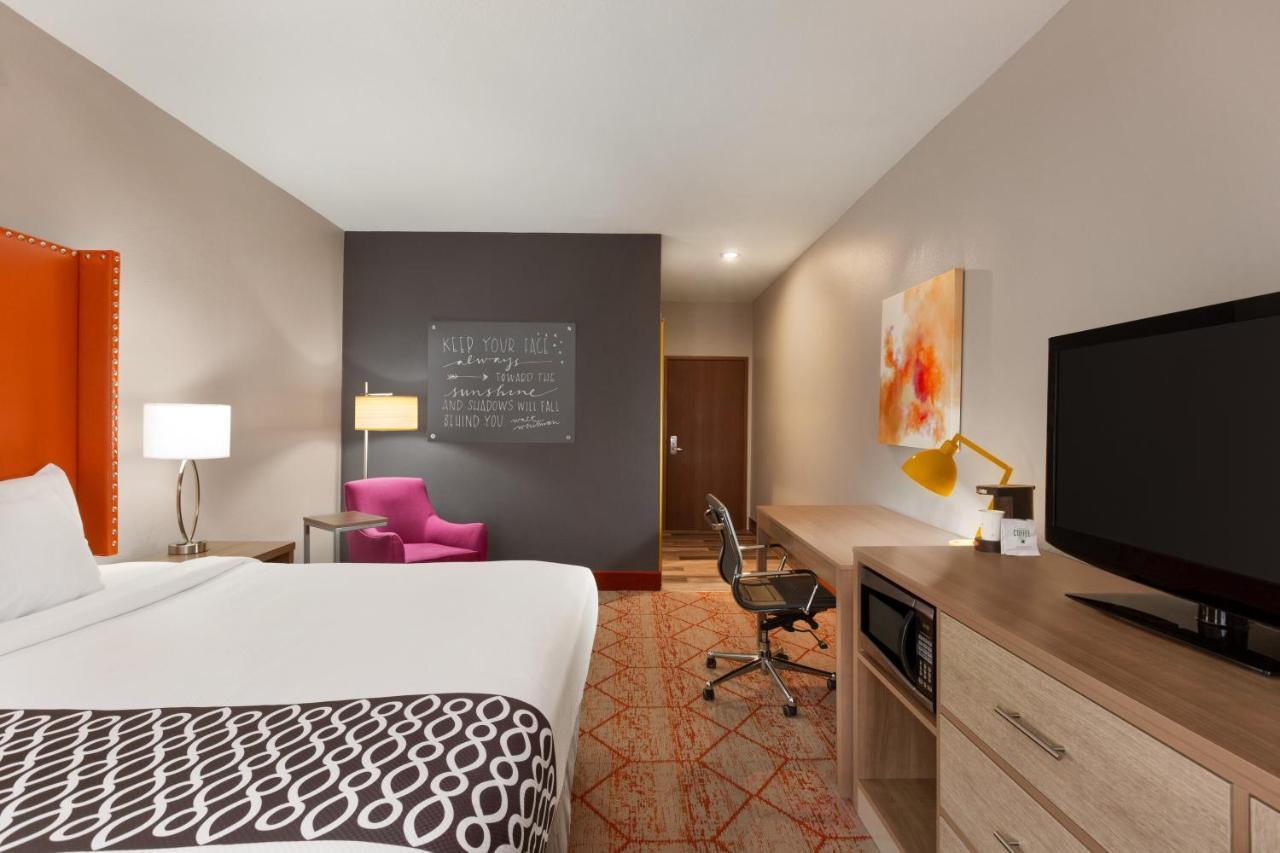 La Quinta By Wyndham Lackawanna Esterno foto